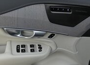 Volvo XC90 SUV / Terénní 2,0 l 173 kw