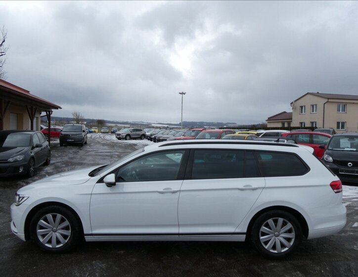 Volkswagen Passat Kombi 2,0 l 110 kw
