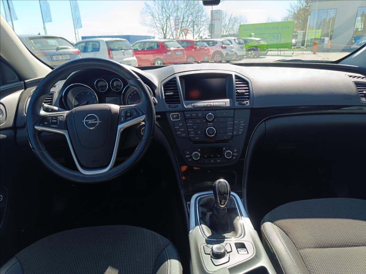 Opel Insignia Kombi 2,0 l 143 kw