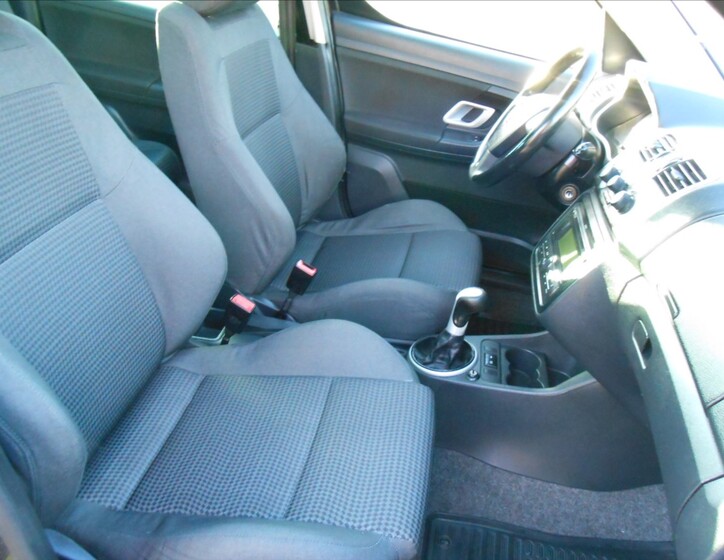 Škoda Roomster 16