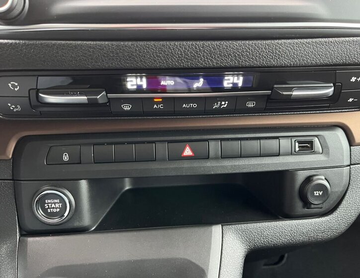 Toyota ProAce Verso 23