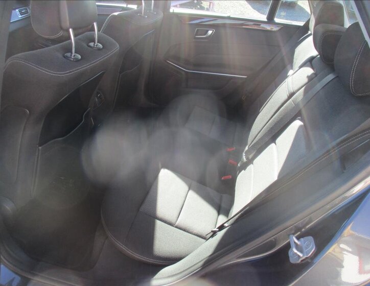 Mercedes-Benz Třídy E Kombi 2,1 l 150 kw