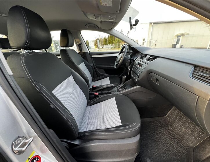 Škoda Octavia Liftback 1,6 l 77 kw