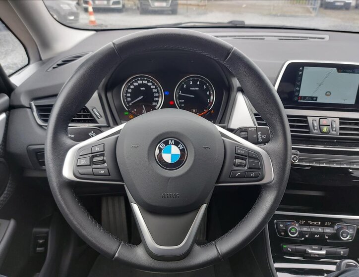 BMW Řada 2 MPV 1,5 l 80 kw