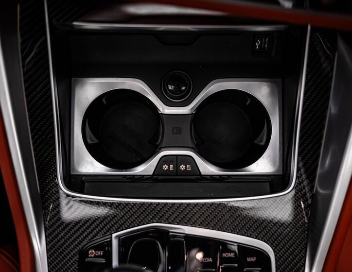 BMW X6 SUV / Terénní 4,4 l 460 kw