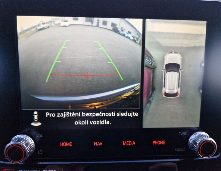 Mitsubishi Ostatní SUV / Terénní 2,4 l 138 kw