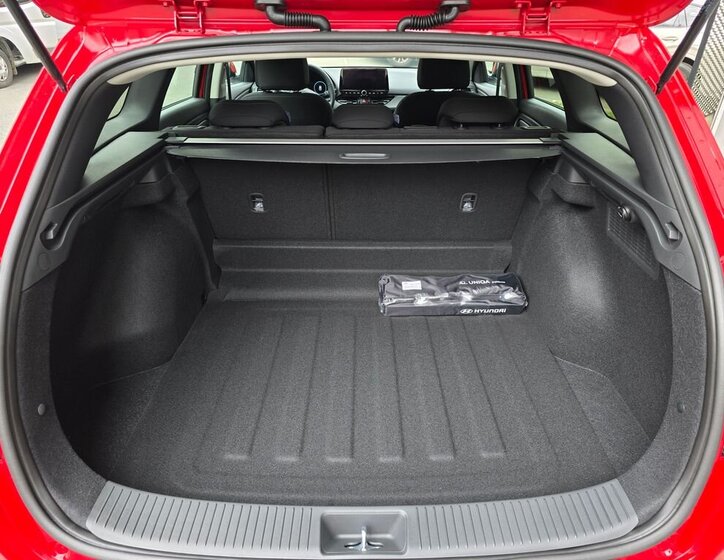 Hyundai i30 Kombi 1,6 l 110 kw