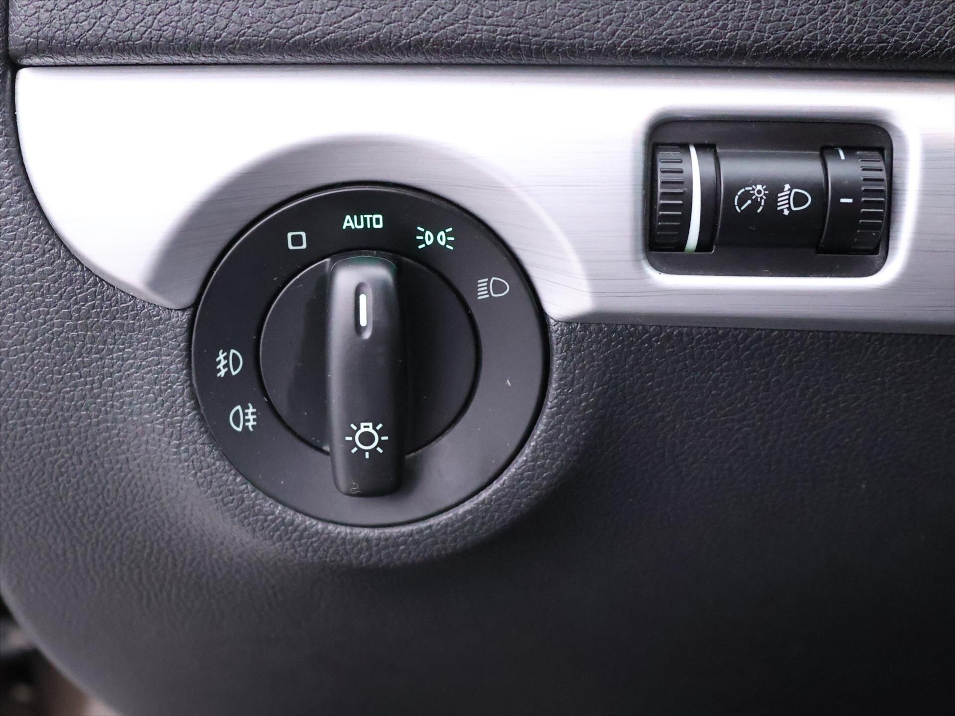 Škoda Yeti SUV / Terénní 1,2 l 77 kw