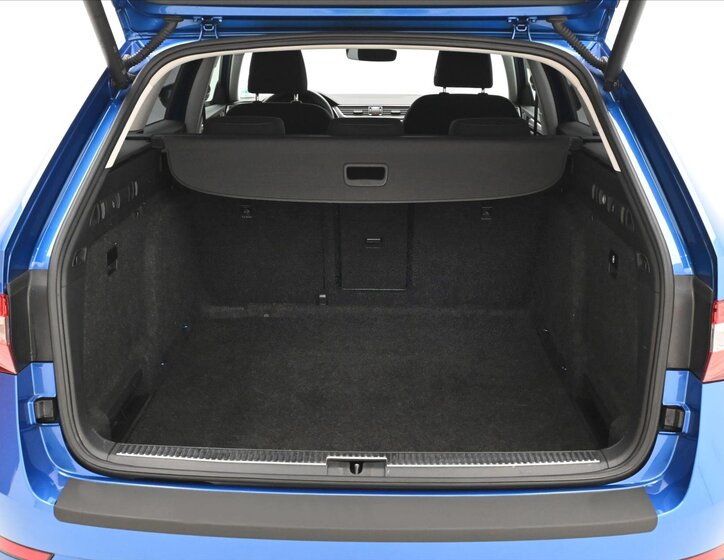 Škoda Superb Kombi 1,5 l 110 kw