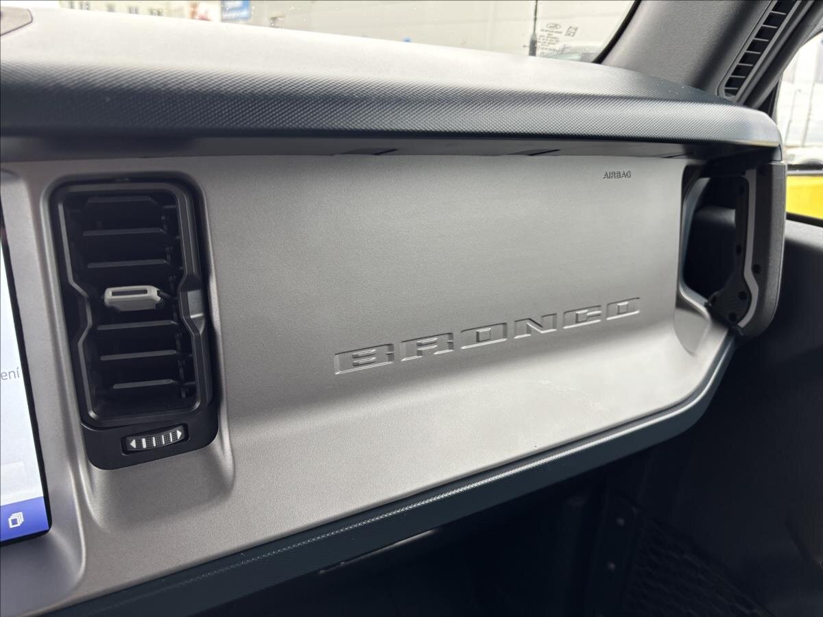 Ford Bronco Ostatní 2,7 l 246 kw