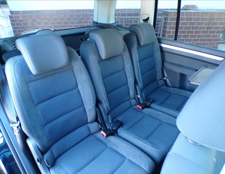 Volkswagen Touran Kombi 2,0 l 103 kw