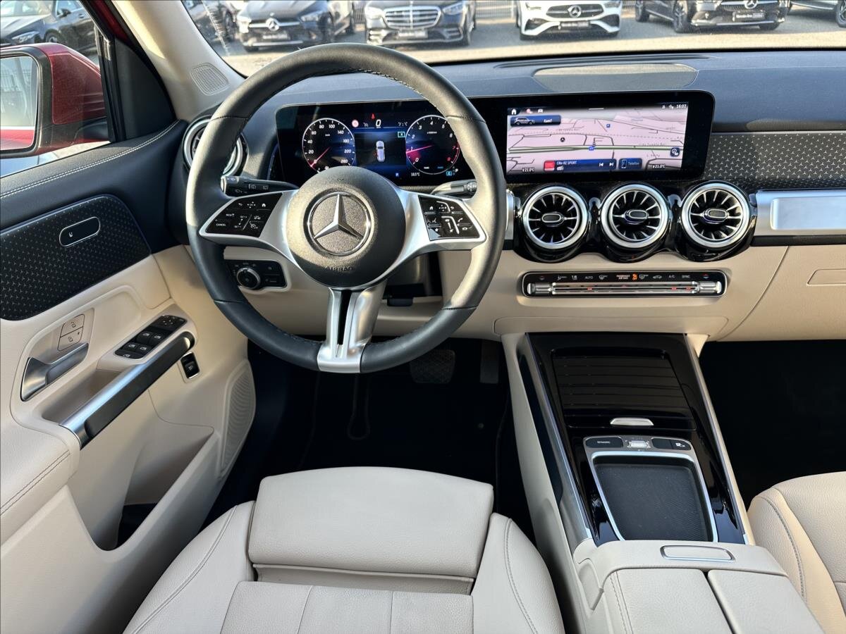 Mercedes-Benz GLB SUV / Terénní 2,0 l 140 kw
