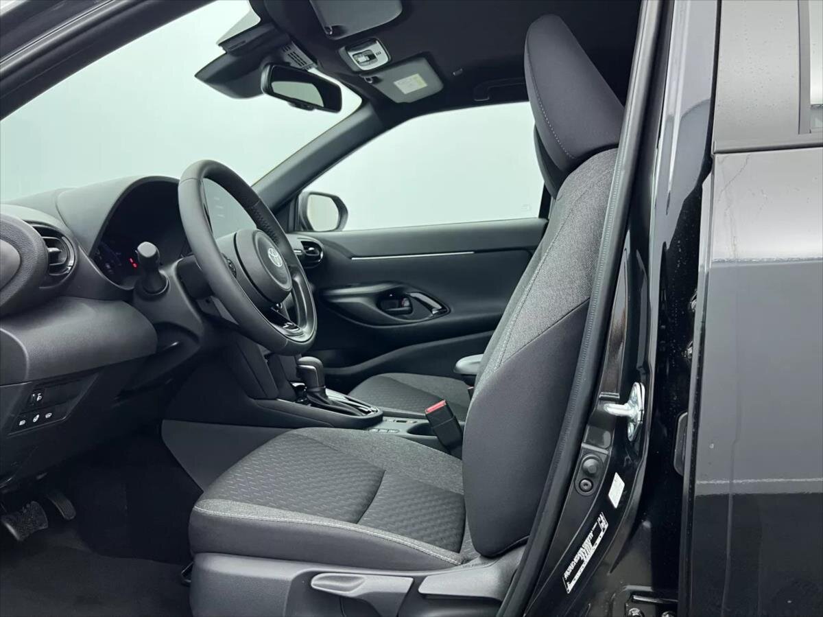 Toyota Yaris Cross SUV 1,5 l 85 kw