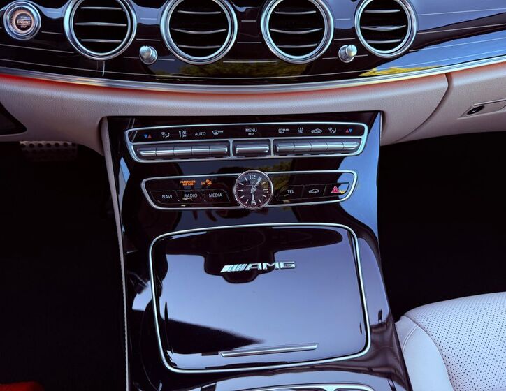 Mercedes-Benz Třídy E 31