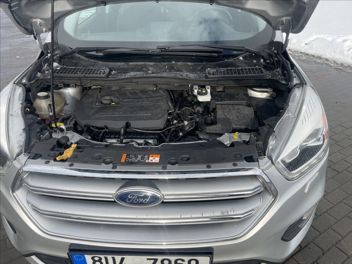 Ford Kuga SUV 1,5 l 110 kw