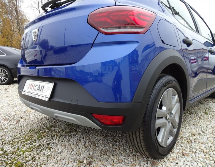 Dacia Sandero Hatchback 999,0 67 kw