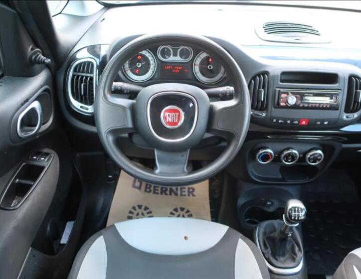 Fiat 500L 13