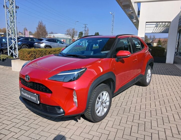 Toyota Yaris Cross SUV / Terénní 1,5 l 68 kw