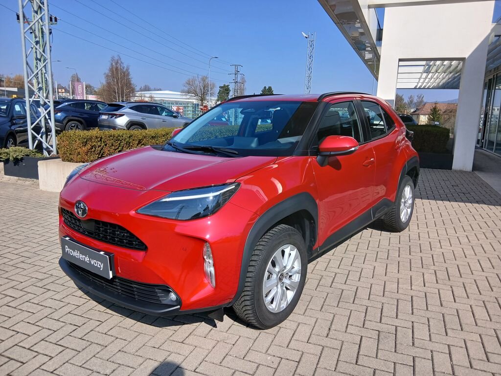 Toyota Yaris Cross SUV / Terénní 1,5 l 68 kw
