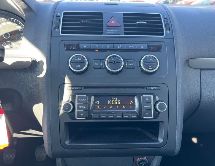 Volkswagen Touran MPV 1,2 l 77 kw