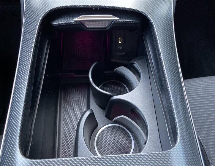 Mercedes-Benz GLC SUV 2,0 l 145 kw