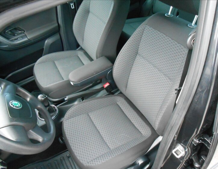 Škoda Roomster Kombi 1,2 l 63 kw