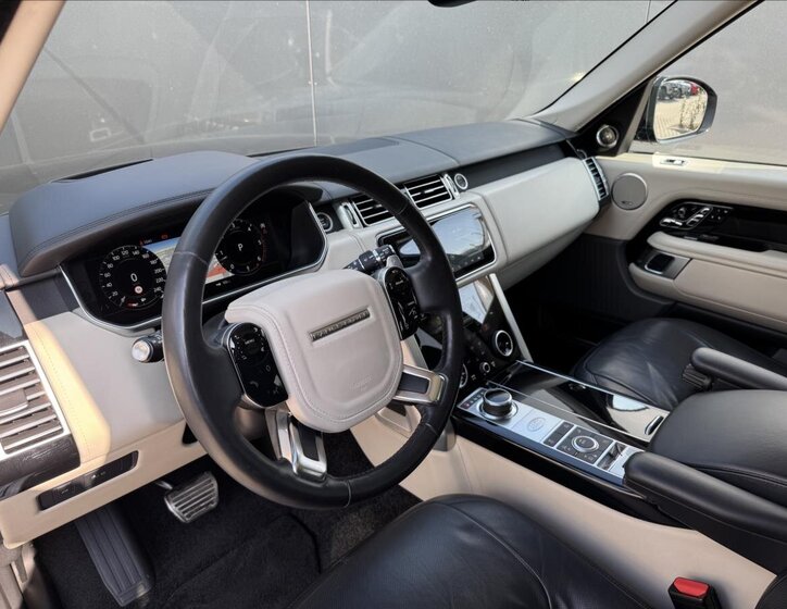 Land Rover Range Rover SUV / Terénní 4,4 l 250 kw