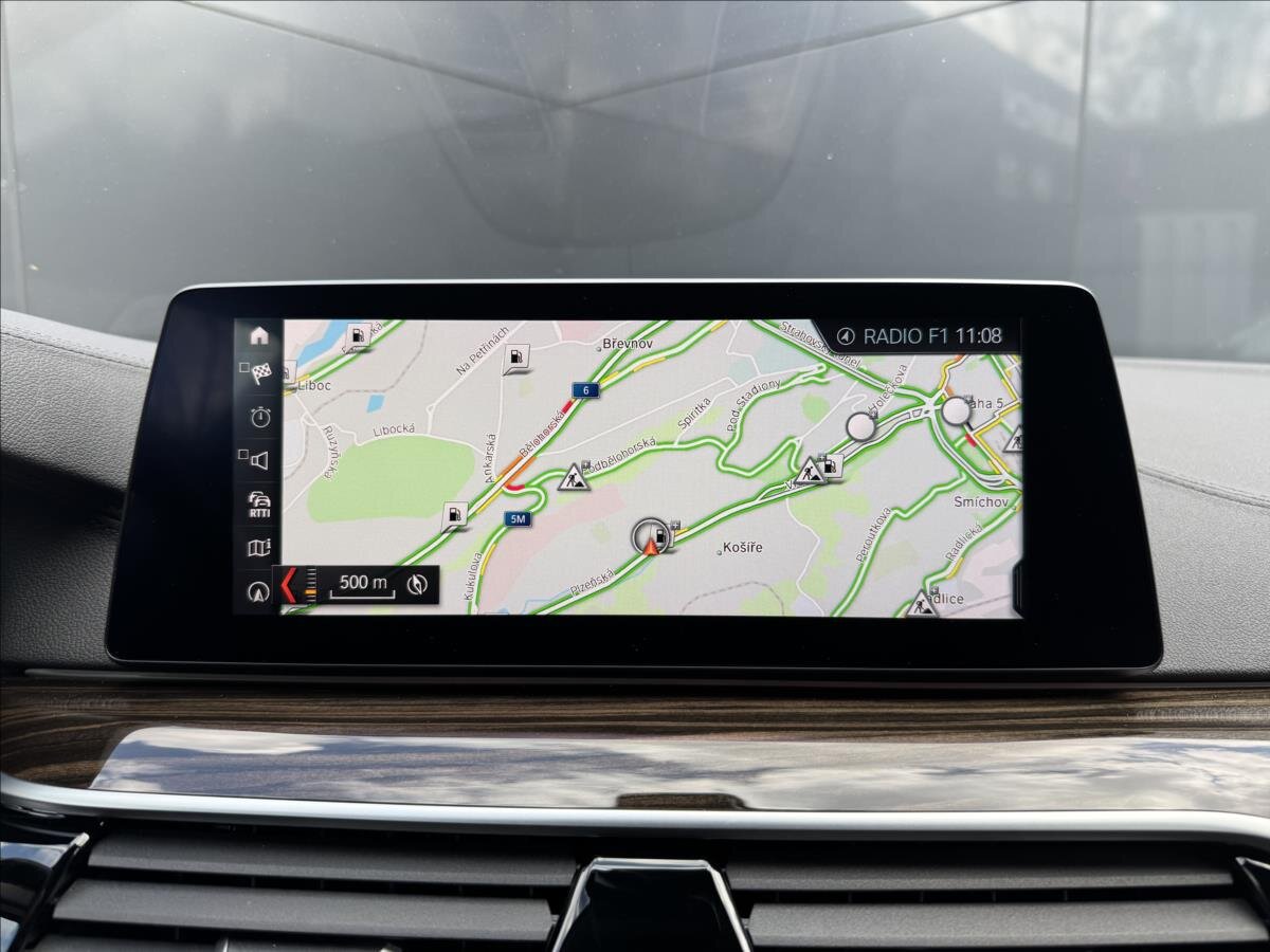 BMW Řada 5 Sedan / Limuzína 2,0 l 185 kw