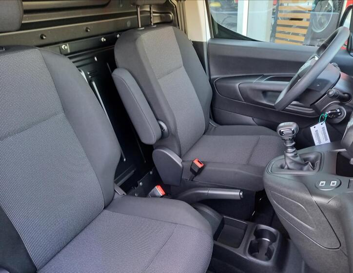 Toyota ProAce City 8