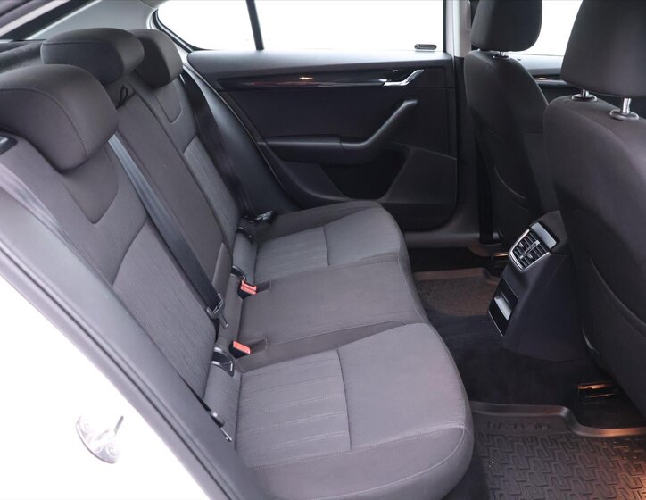 Škoda Octavia Liftback 1,6 l 85 kw