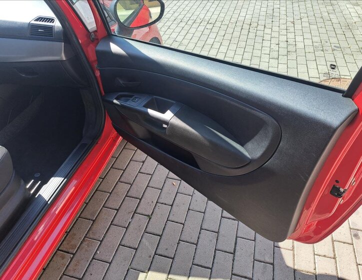 Fiat Grande Punto Kombi 1,2 l 51 kw