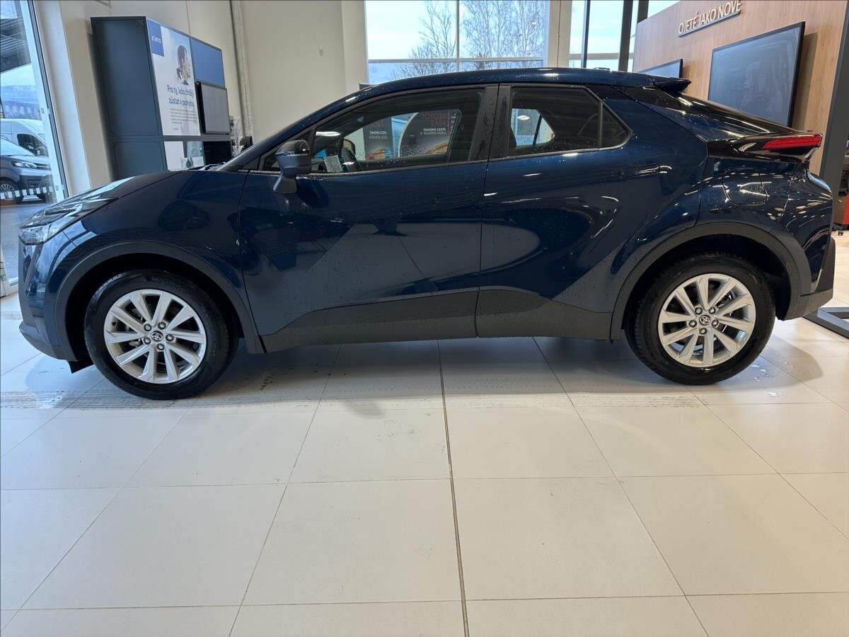 Toyota C-HR SUV 1,8 l 103 kw