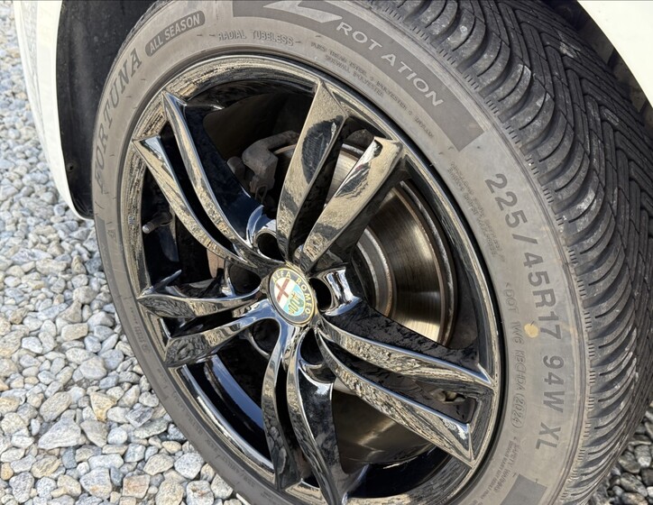 Alfa Romeo Giulietta 9