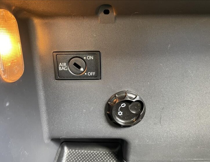 Volkswagen Touran MPV 1,6 l 66 kw