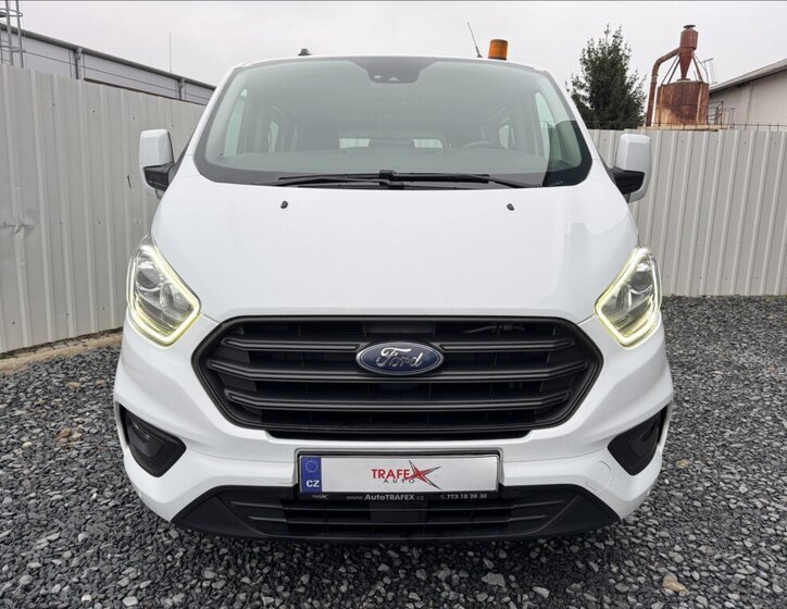 Ford Transit Custom 2