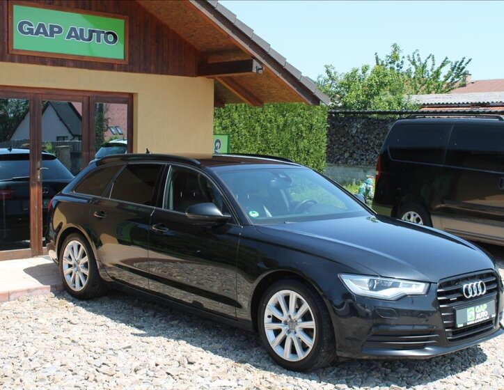 Audi A6 1