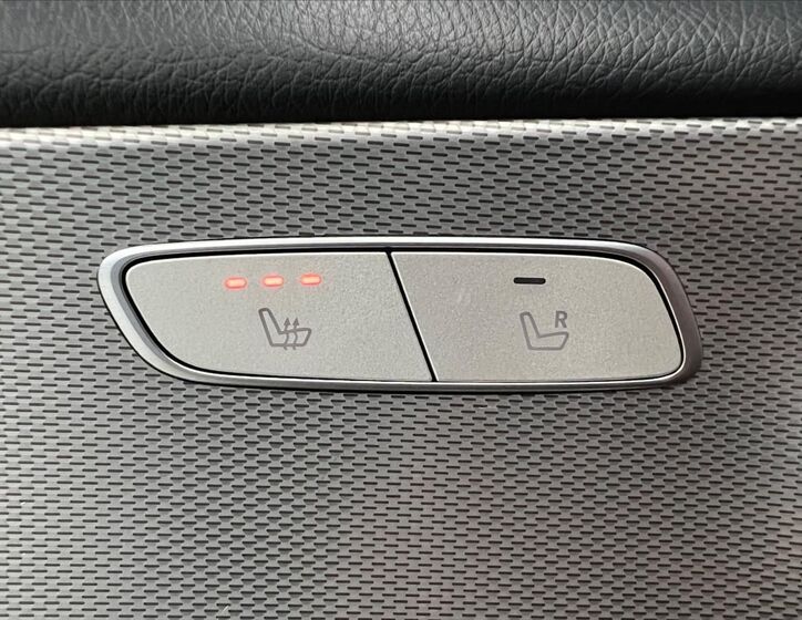 Mercedes-Benz Třídy E 25