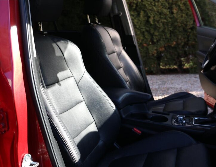 Mazda CX-5 SUV / Terénní 2,2 l 129 kw