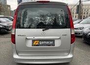 Mercedes-Benz Vaneo 8