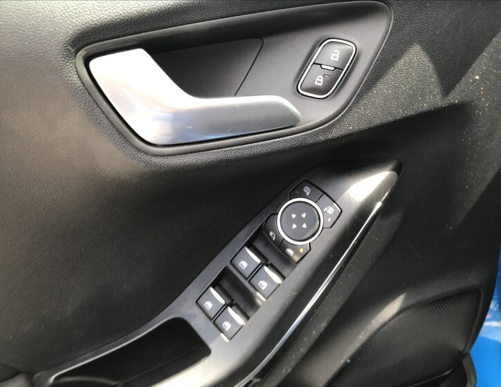 Ford Puma Hatchback 999,0 114 kw