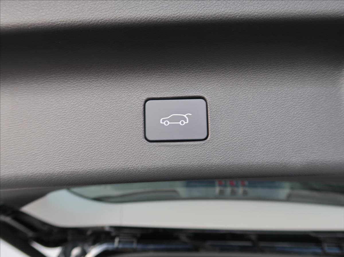 Dongfeng U-Tour MPV 1,5 l 130 kw