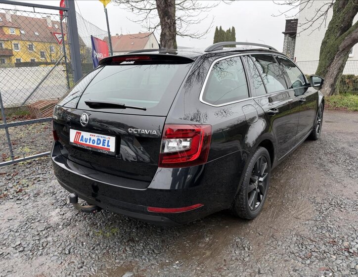 Škoda Octavia Kombi 2,0 l 110 kw