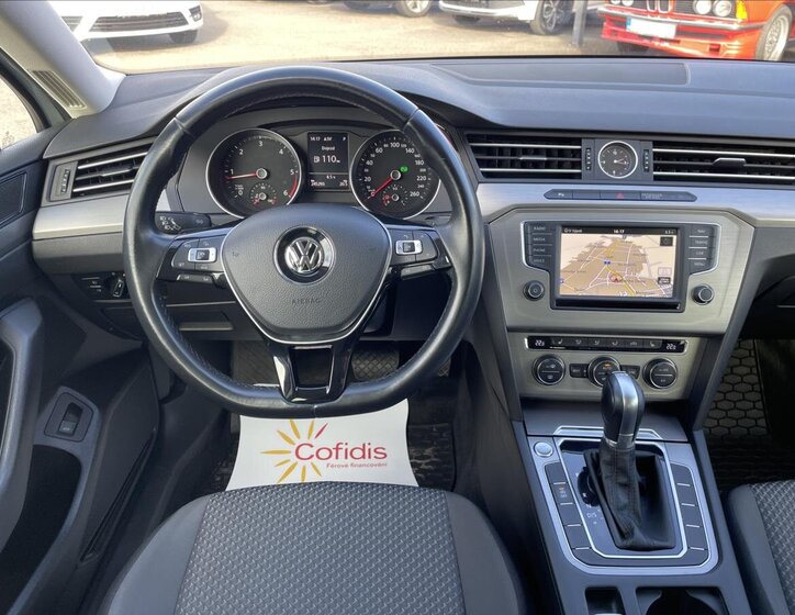 Volkswagen Passat Kombi 2,0 l 110 kw