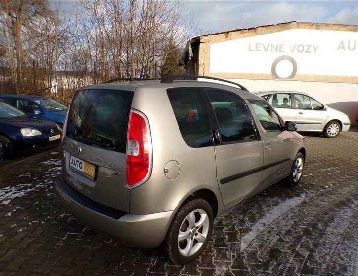 Škoda Roomster 5