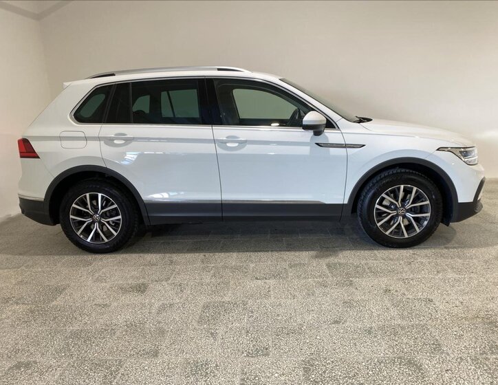 Volkswagen Tiguan 23