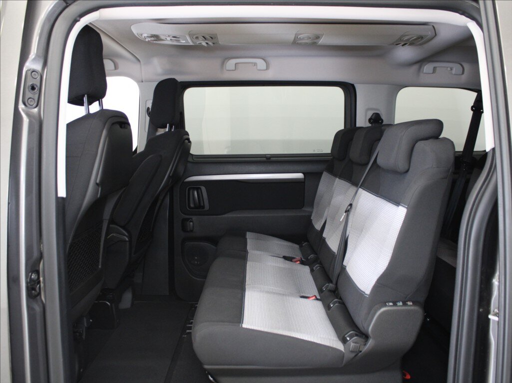 Citroën SpaceTourer MPV 2,0 l 110 kw