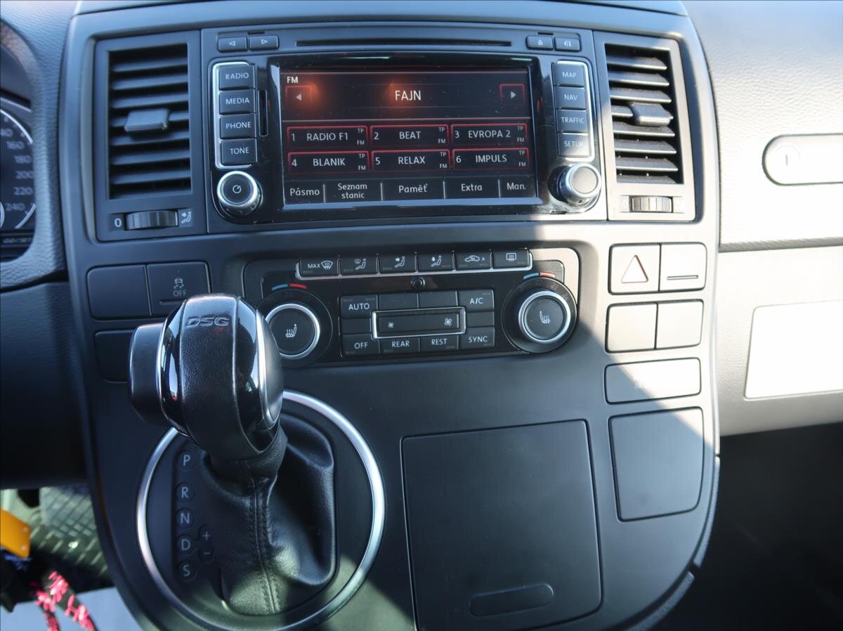 Volkswagen Multivan MPV 2,0 l 103 kw