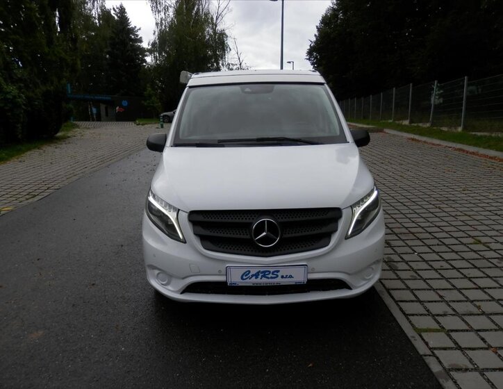 Mercedes-Benz Třídy V Kombi 2,1 l 140 kw