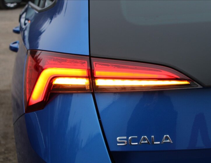 Škoda Scala 32
