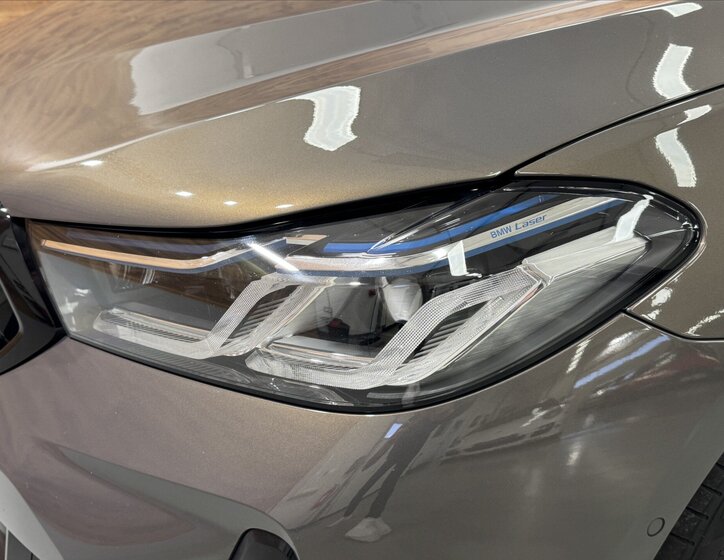 BMW Řada 6 Sedan 3,0 l 250 kw